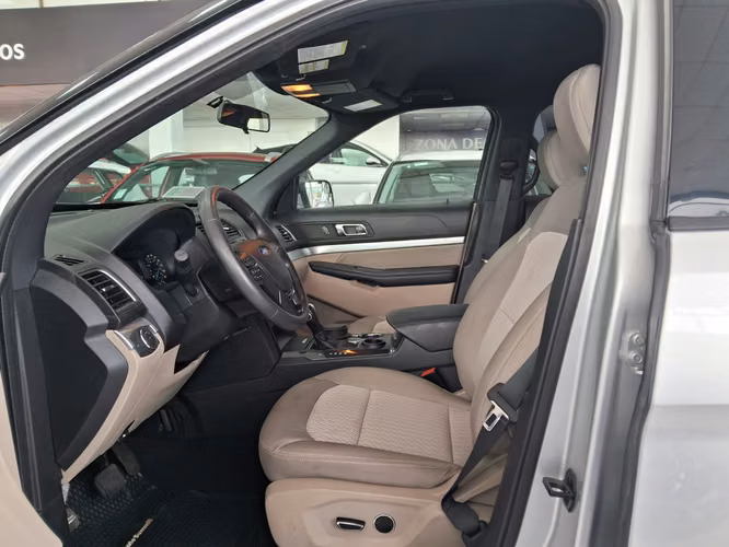 FORD EXPLORER 2.3L 4X2 LIMITED 2019 - Imagen 4