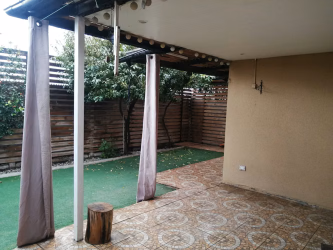 En venta casa aislada, excelente ubicación, 3 dormitorios y 3 baños - Imagen 17