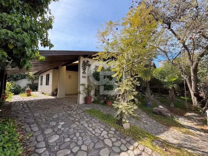 CASA GRAN POTENCIAL REMODELACIÓN E INVERSIÓN EN VITACURA - Imagen 2