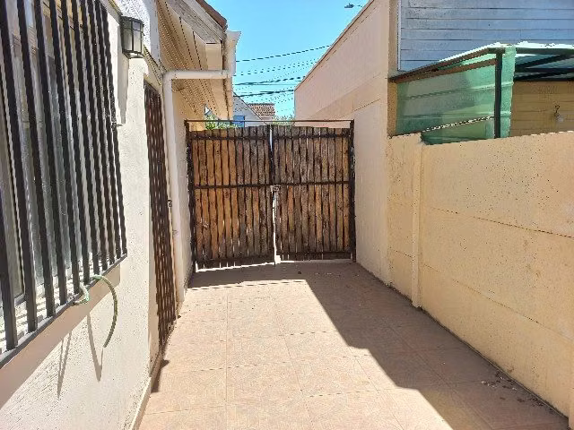 CASA EN TALCA, ¡EXCELENTE OPORTUNIDAD PARA EMPRESA EN LAS RASTRAS