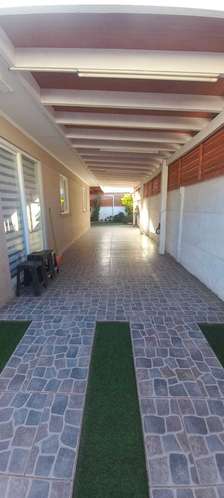 Casa Amplia y Luminosa en Excelente Sector (184744)