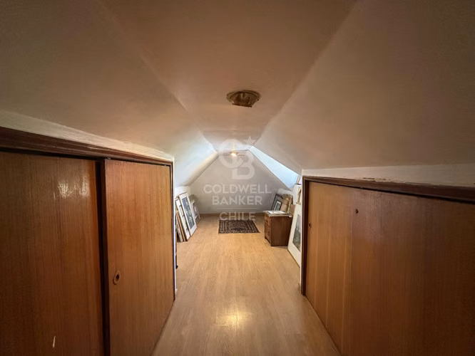 Venta casa cercana a Colegio Redland -  Los Dominicos - Imagen 9