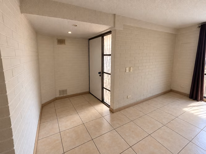 CASA DE 3 DORMITORIOS EN MICROBARRIO CERRADO DE MAIPÚ - Imagen 10