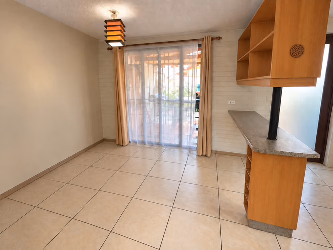 CASA DE 3 DORMITORIOS EN MICROBARRIO CERRADO DE MAIPÚ - Imagen 15
