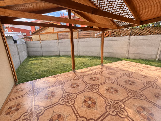 CASA DE 3 DORMITORIOS EN MICROBARRIO CERRADO DE MAIPÚ - Imagen 4