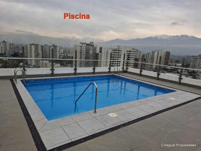 Excelente Depto. 2d / 1b /1 E calle Briones Luco, Pasos Metro Lo Ovalle