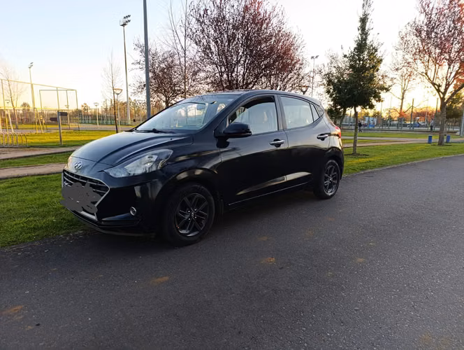 Hyundai Grand i10  modelo Hatchback año 2021