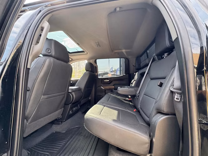 Chevrolet Silverado - Imagen 13