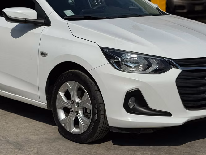 Chevrolet onix - Imagen 9