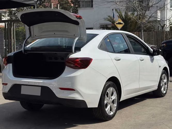 Chevrolet onix - Imagen 8