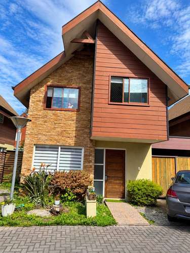 Casa en Chiguayante 3H+3B en condominio   (184767)