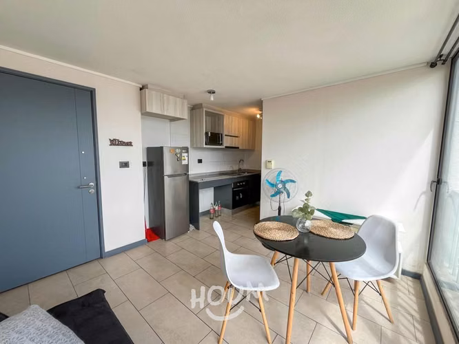 Departamento en José Ureta - Imagen 1