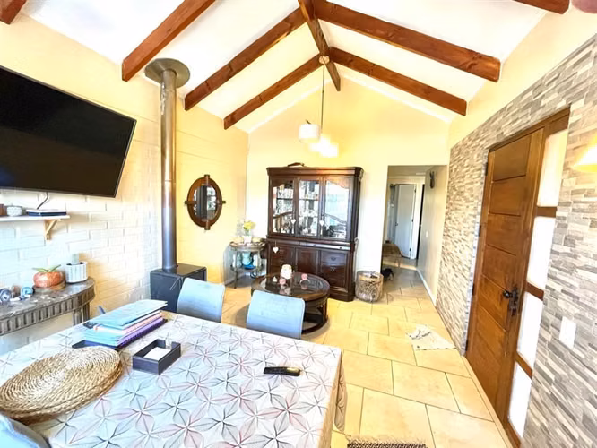 Casa en venta de 3 dorm.2 baños. en La Cruz - Imagen 4