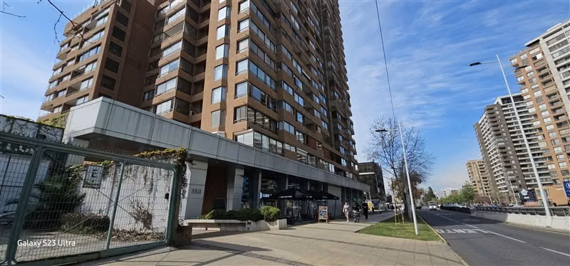 Oficina en arriendo en Las Condes