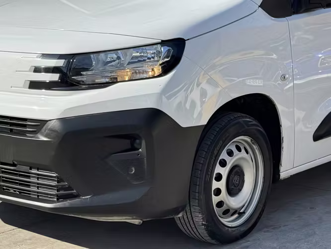 peugeot partner - Imagen 12