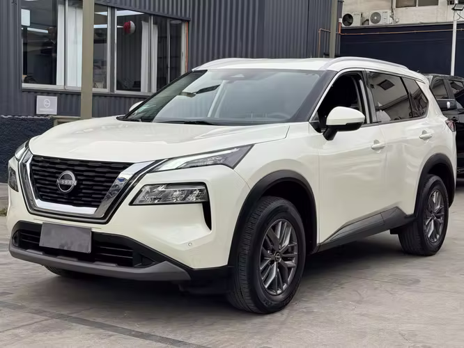Nissan x trail