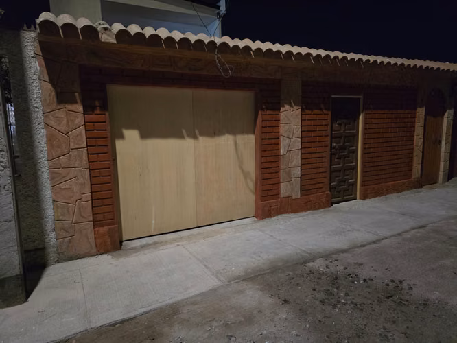 Arriendo Casa Nueva frente a la Uta, a pasos de Edmundo Flores