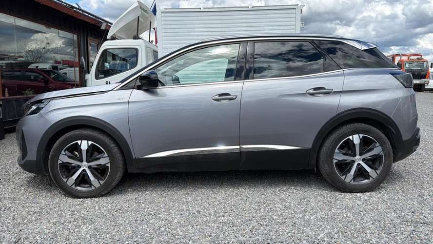 PEUGEOT 3008 GT 1.5 HDI 130 2022