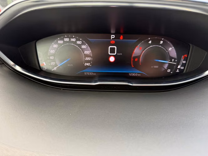 PEUGEOT 3008 GT 1.5 HDI 130 2022 - Imagen 15