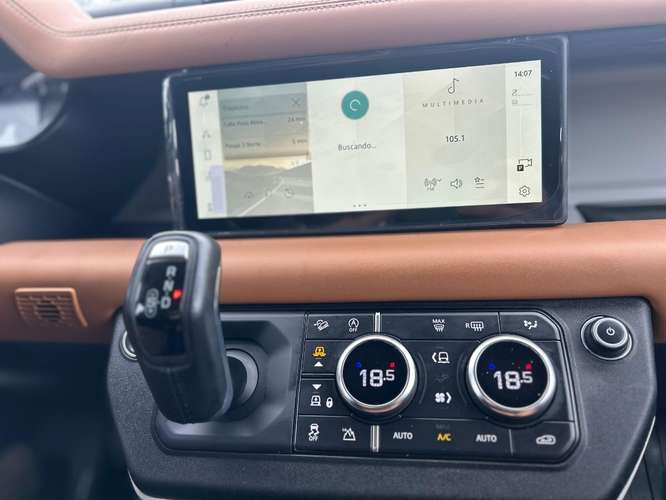 LAND ROVER DEFENDER 110 3.0I X-DYNAM 2024