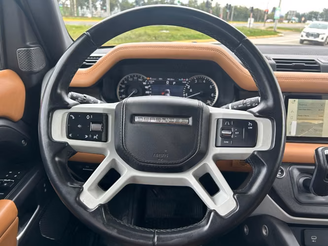 LAND ROVER DEFENDER 110 3.0I X-DYNAM 2024 - Imagen 10