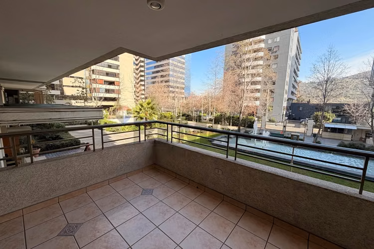 Departamento con hermosa vista - Imagen 18