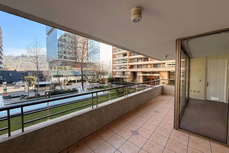 Departamento con hermosa vista - Imagen 7