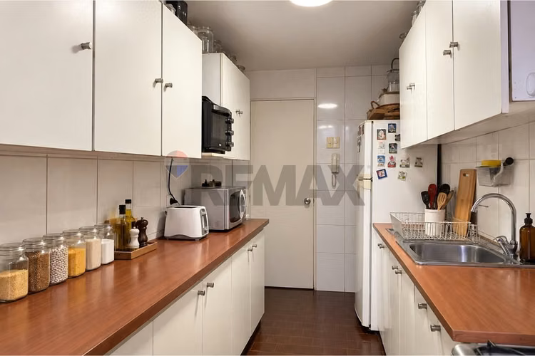 Depto. condominio excelente ubicación - Imagen 11