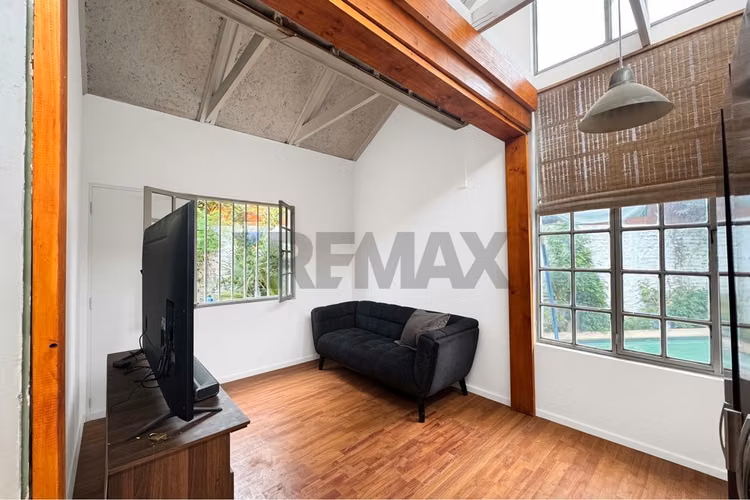 Venta casa en providencia - 6d/3b/2e - Imagen 4