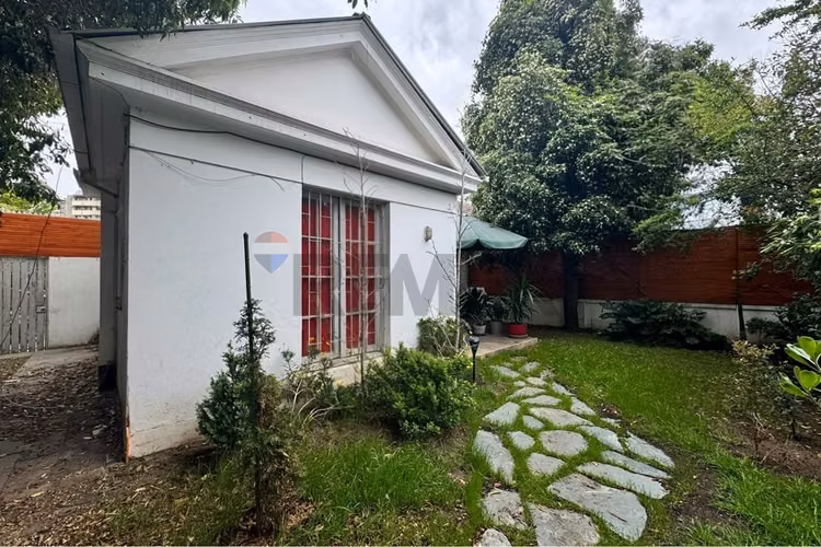 Venta casa en providencia - 6d/3b/2e
