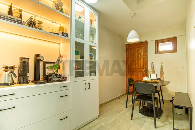 Luminosa casa en venta - Imagen 11