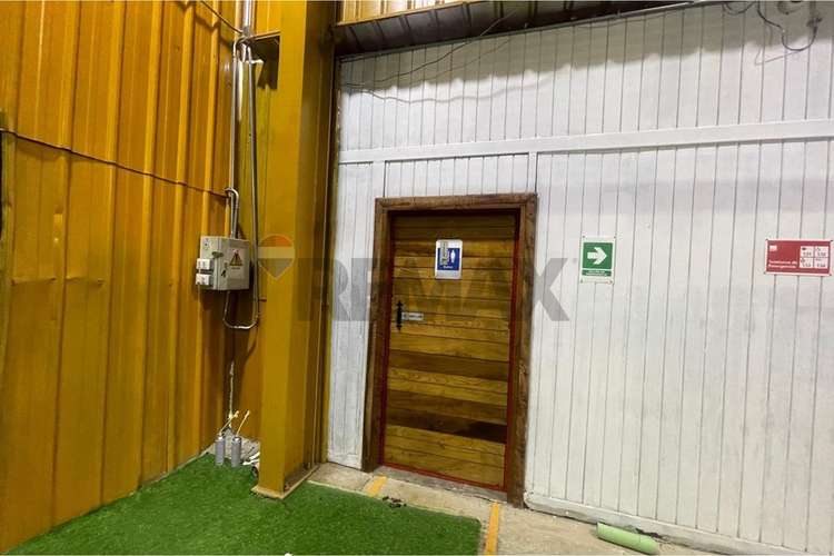 "se arrienda galpón industrial la unión"