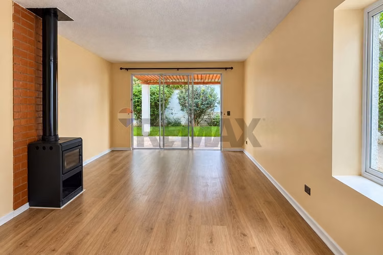 Venta casa peñalolen 4d 2b - Imagen 3