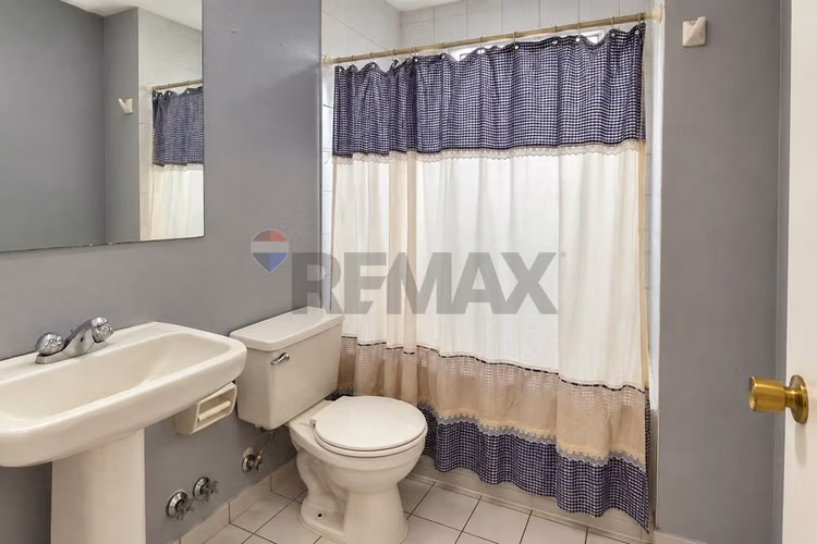 Venta casa peñalolen 4d 2b - Imagen 12