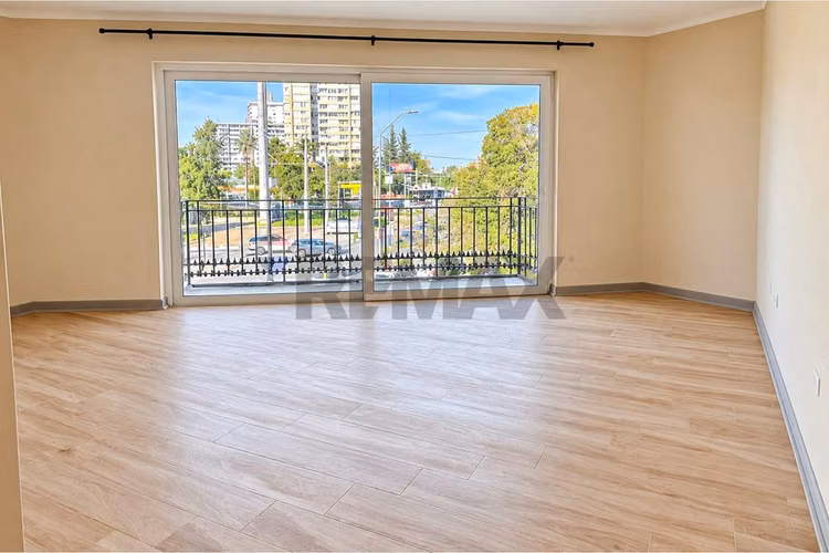 Depto 2d/1b remodelado en arriendo, las condes - Imagen 2