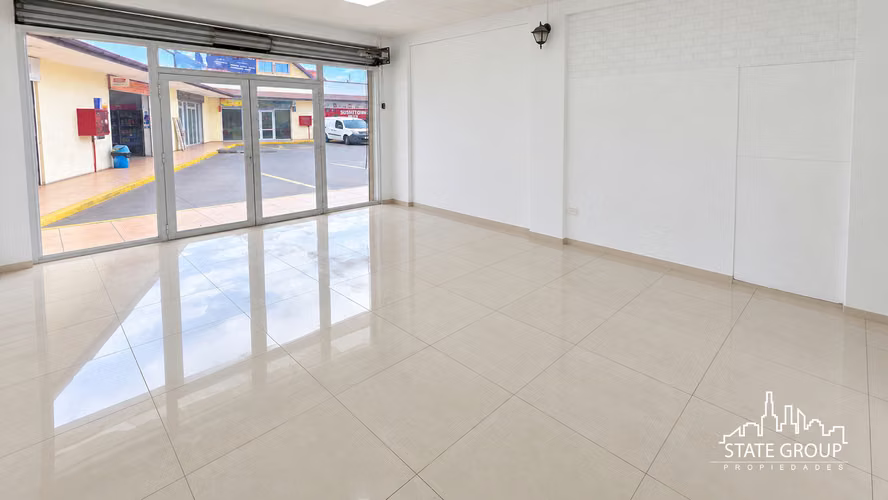 ARRIENDO LOCAL COMERCIAL EN STRIP CENTER PUDAHUEL