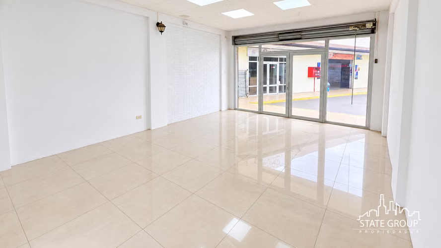 ARRIENDO LOCAL COMERCIAL EN STRIP CENTER PUDAHUEL