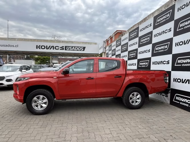 Mitsubishi L200 2.4 Td Work Cr Wf Mt 4x2 Diesel... - Imagen 2