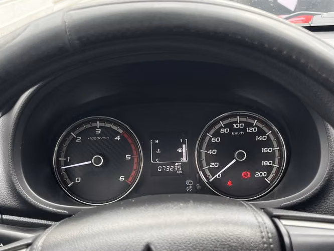 Mitsubishi L200 2.4 Td Work Cr Wf Mt 4x2 Diesel... - Imagen 17