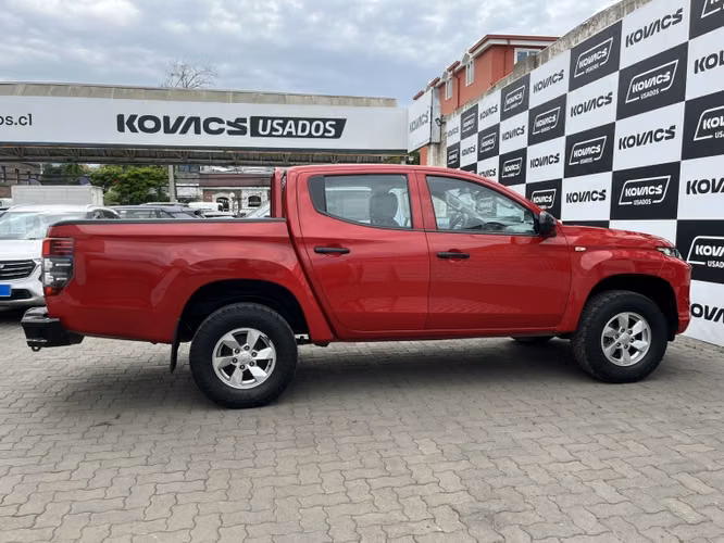 Mitsubishi L200 2.4 Td Work Cr Wf Mt 4x2 Diesel... - Imagen 6