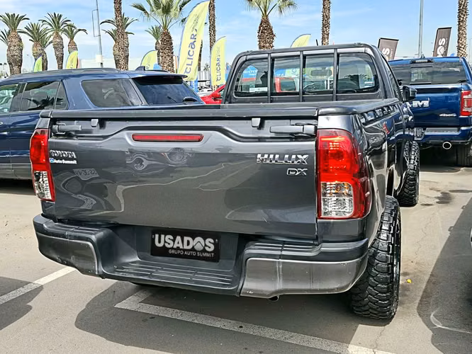 TOYOTA HILUX 2022 - Imagen 4