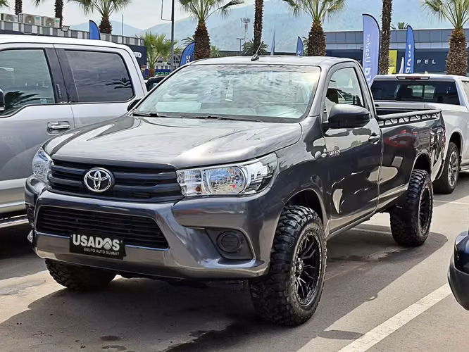 TOYOTA HILUX 2022