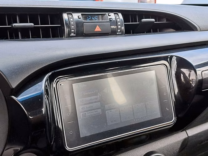 TOYOTA HILUX 2022 - Imagen 14