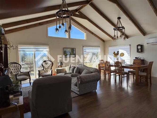 Vendemos parcela con 2 casas y cabaña Regularizadas - Imagen 35