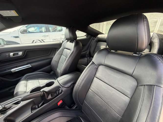 FORD MUSTANG 5.0 COUPE GT AT