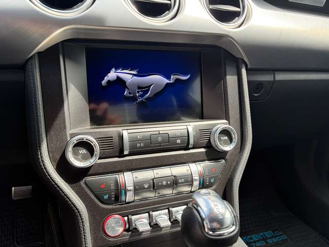 FORD MUSTANG 5.0 COUPE GT AT
