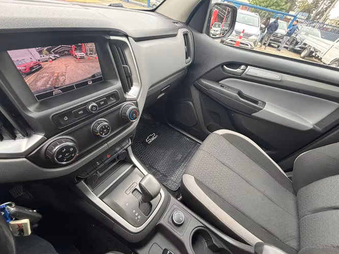 CHEVROLET COLORADO 2.8 LT AT 4X4 DIESEL - Imagen 13