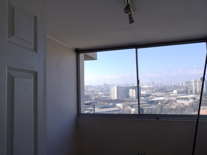 Arriendo departamento Metro Rodrigo de Araya, Vicuña Mackenna