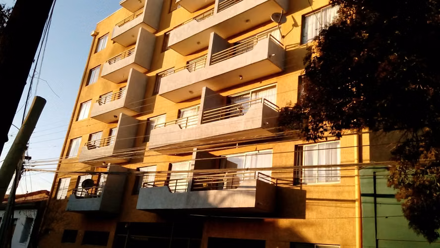 Edificio Neogamero - Imagen 1
