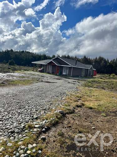 Parcela con casa en venta en sector Chaqueihua Puerto Montt